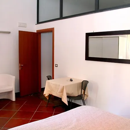 达尔森纳住宿加早餐旅馆 4*