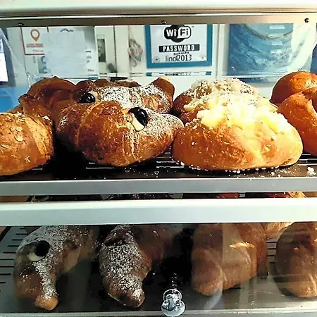 Alojamento de Acomodação e Pequeno-almoço Darsena