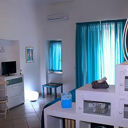Alojamento de Acomodação e Pequeno-almoço Darsena 4*